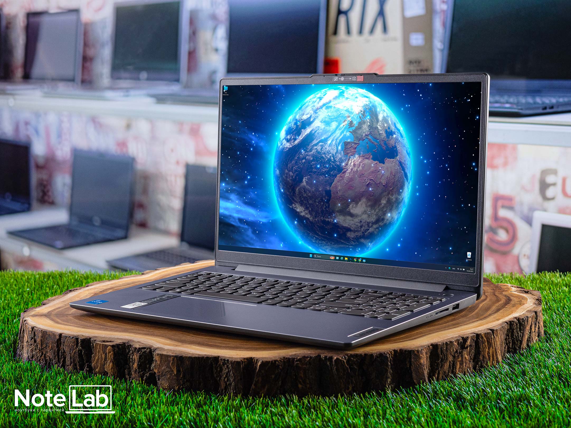 Ноутбук Lenovo IdeaPad Slim 3 15IAN8 (82XB0005RK) ID00370