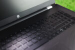 Ноутбук HP 17-ak043ur ID00232 — изображение 3