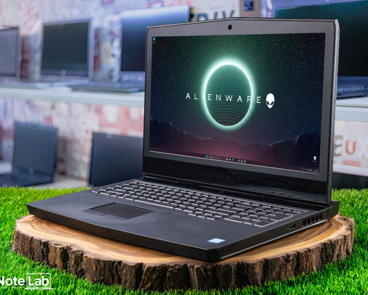 Ноутбук игровой Dell Alienware 17R5