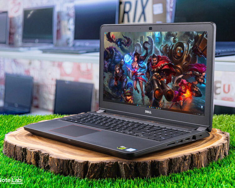 Ноутбук DELL Inspiron 7559