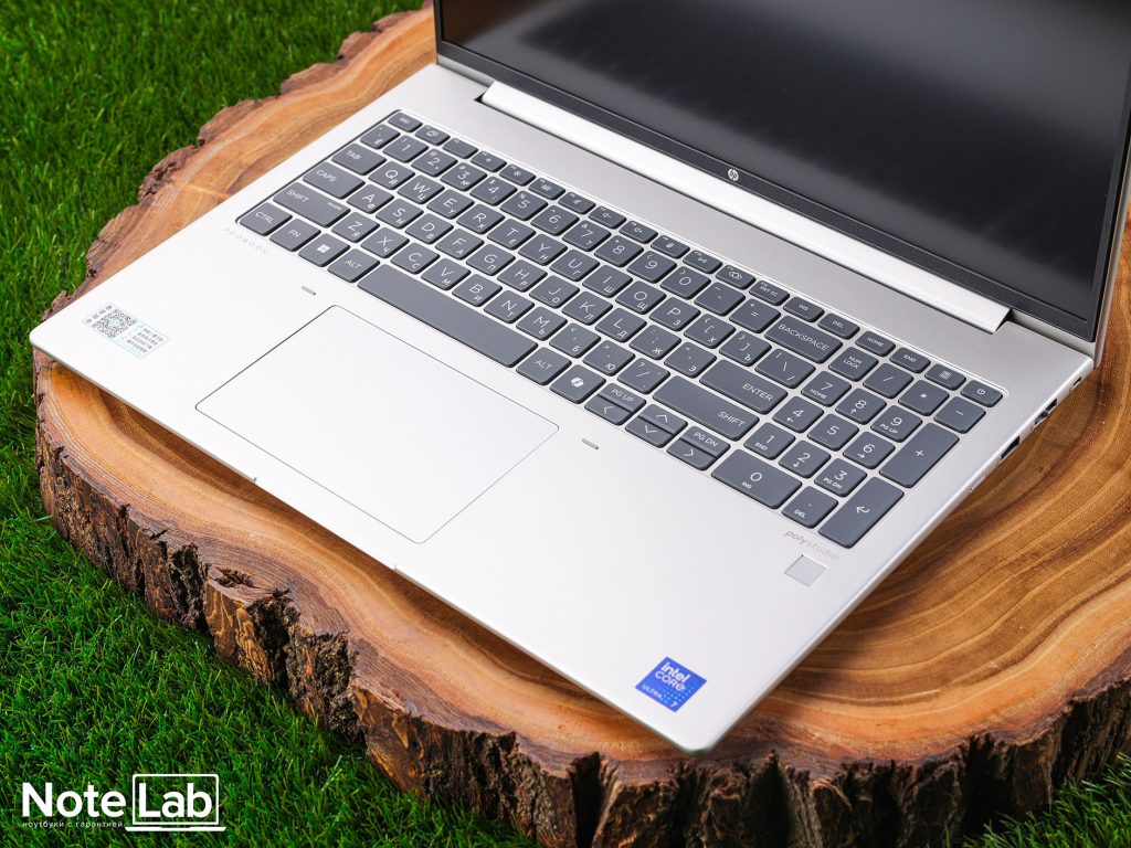 Ноутбук Apple MacBook Air 13,6″ M2 (2022) HP ProBook 460 G11 с цифровым блоком, фото NoteLab